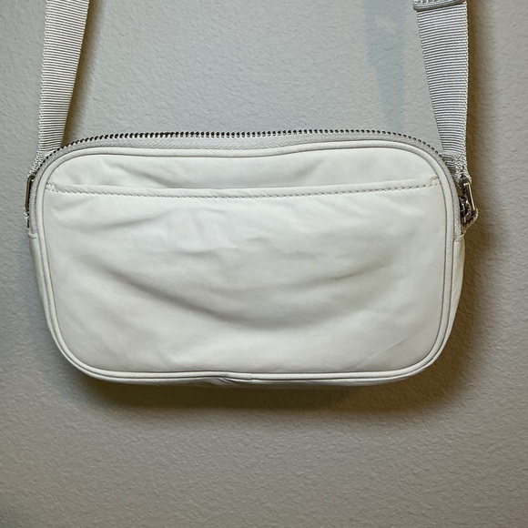Lululemon White Crossbody Bag - Picture 3 of 6